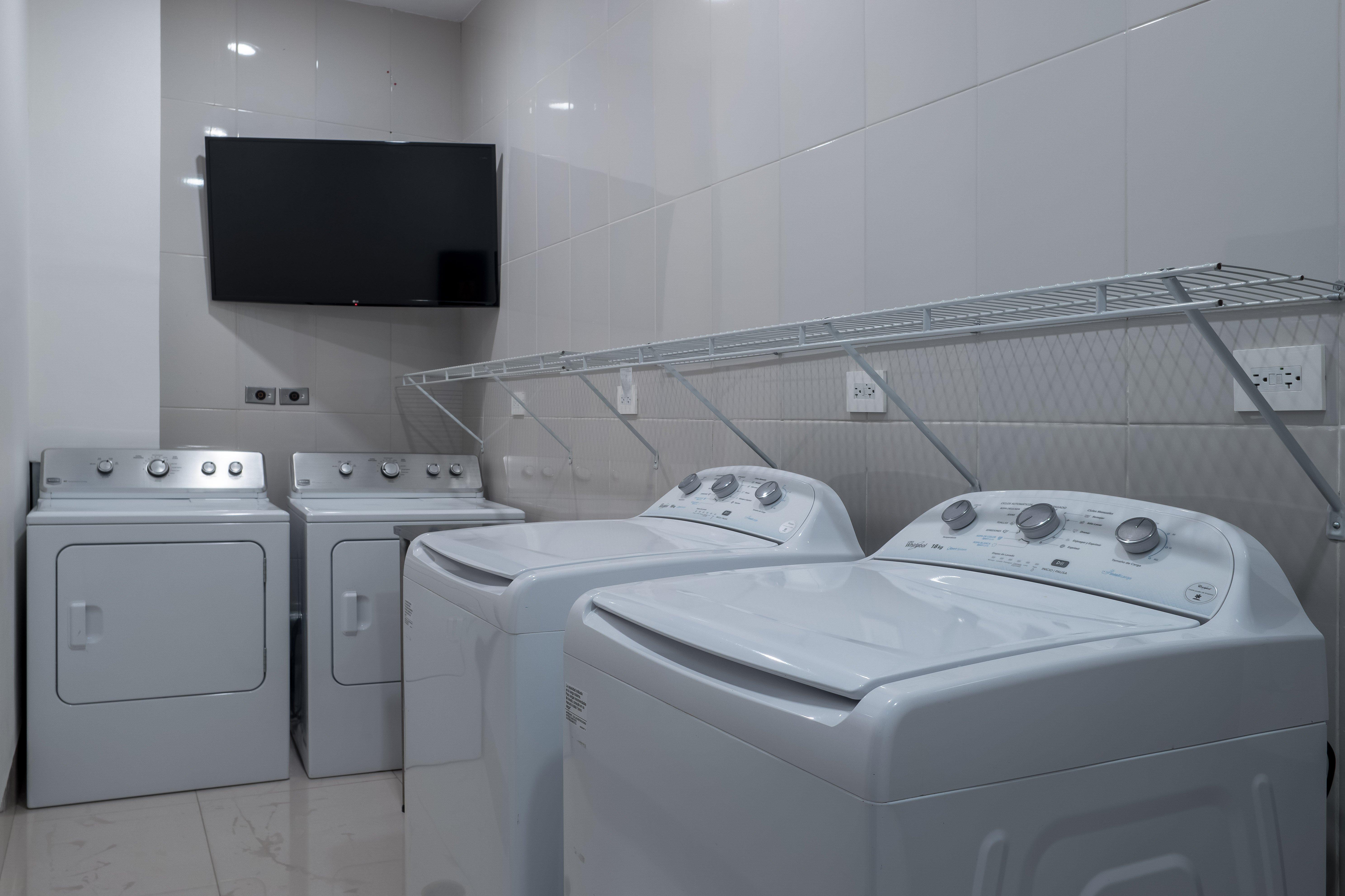 Holiday Inn Express & Suites Silao Aeropuerto Terminal By Ihg Buitenkant foto