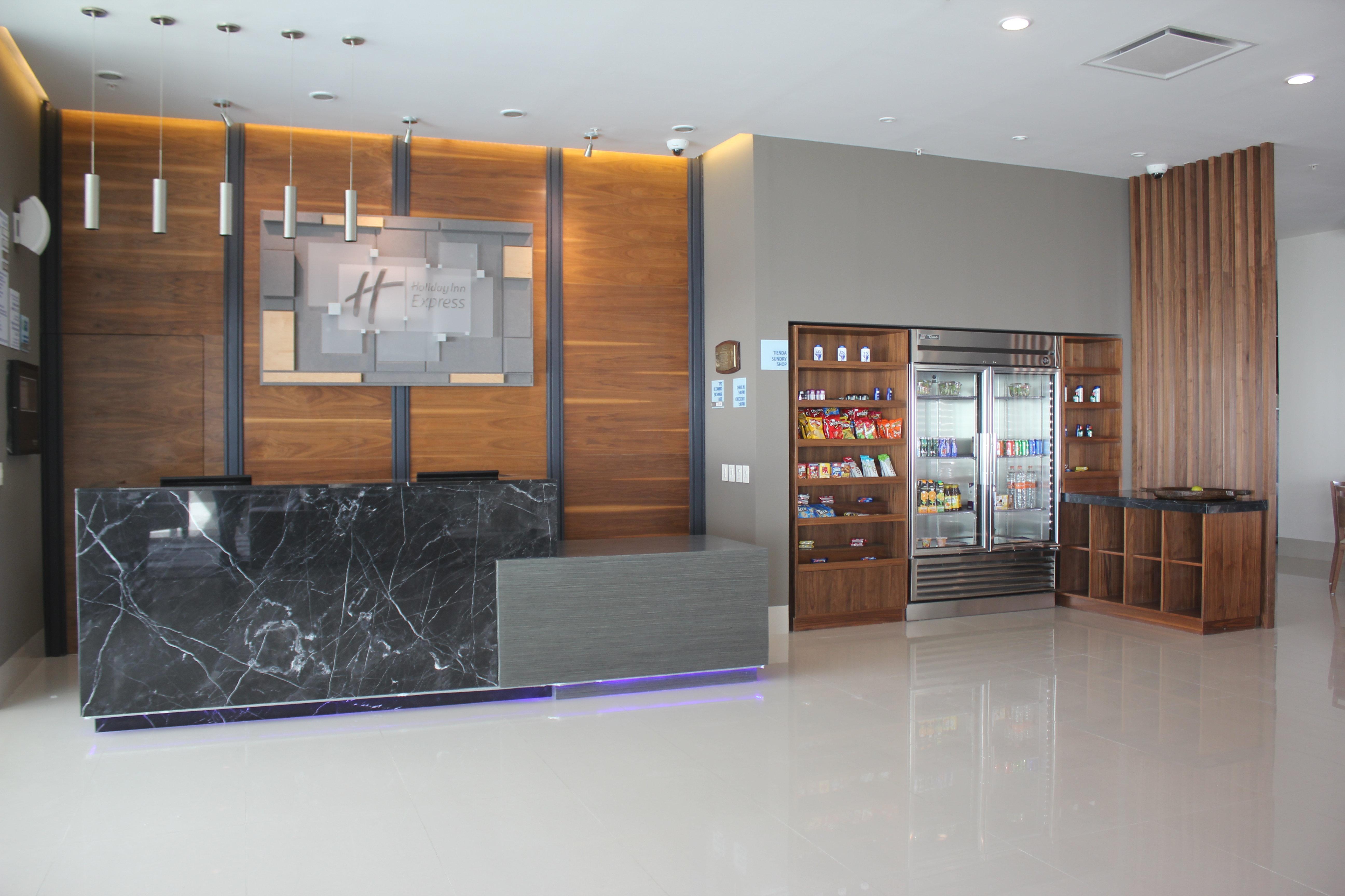 Holiday Inn Express & Suites Silao Aeropuerto Terminal By Ihg Buitenkant foto