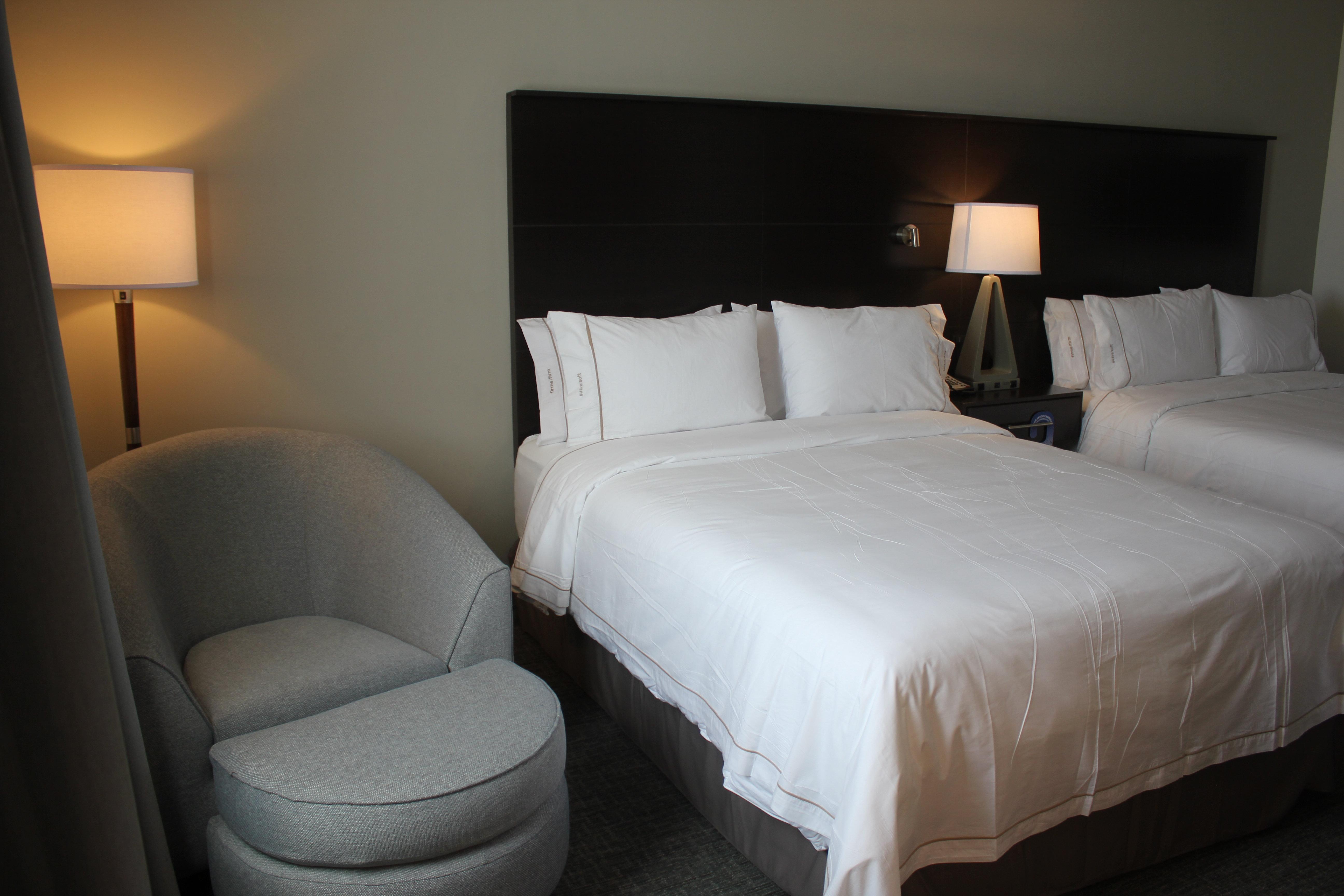Holiday Inn Express & Suites Silao Aeropuerto Terminal By Ihg Buitenkant foto