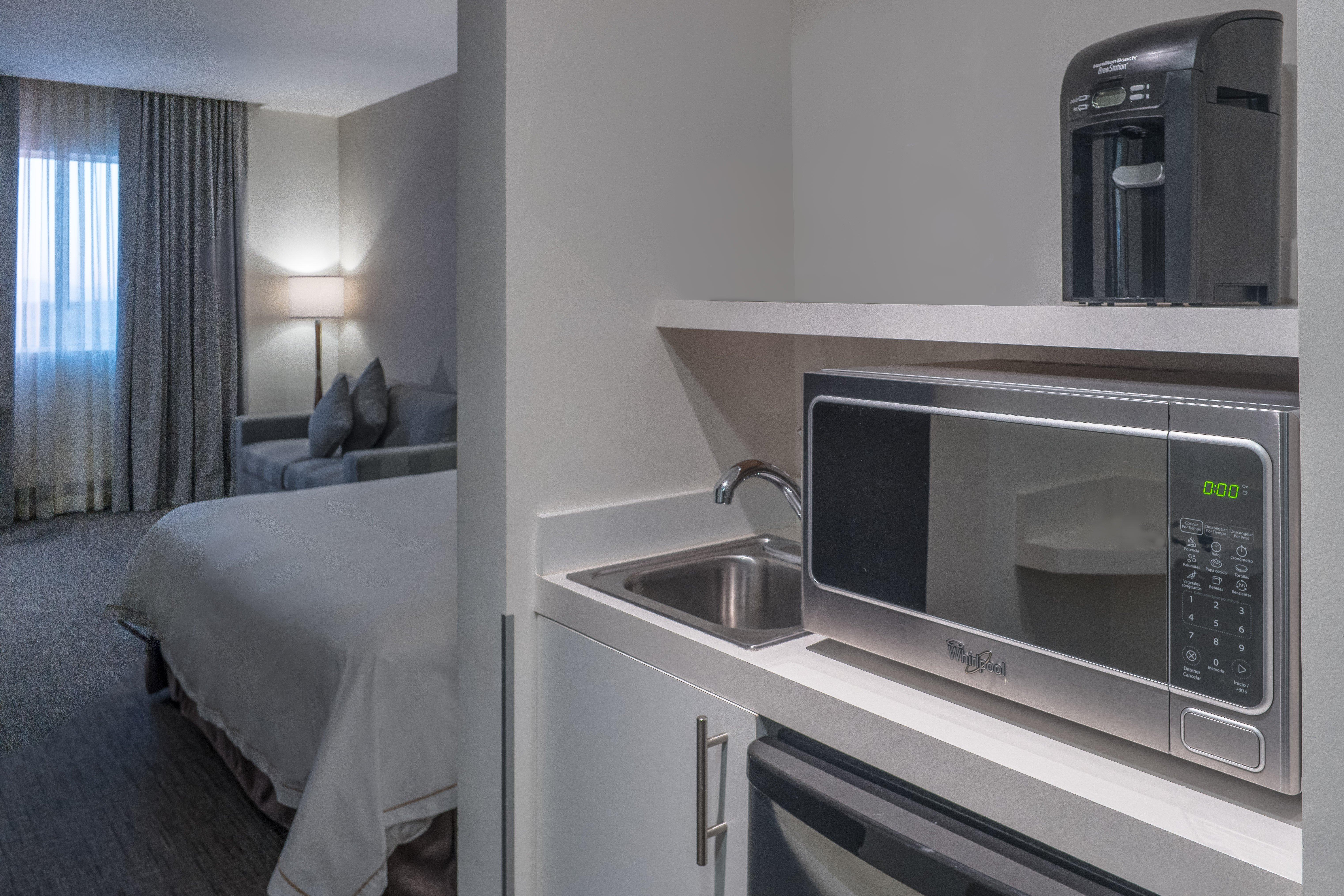 Holiday Inn Express & Suites Silao Aeropuerto Terminal By Ihg Buitenkant foto