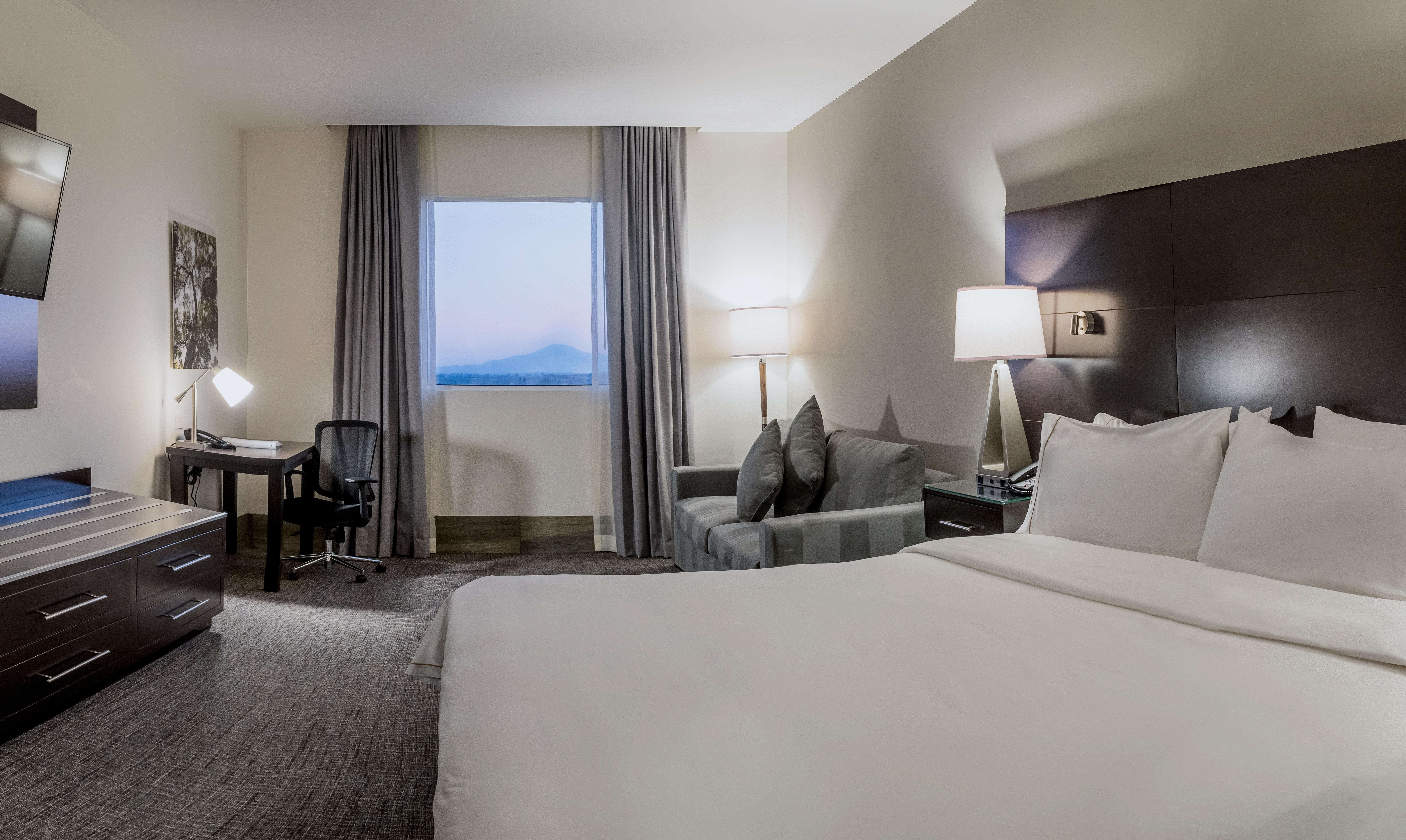 Holiday Inn Express & Suites Silao Aeropuerto Terminal By Ihg Buitenkant foto